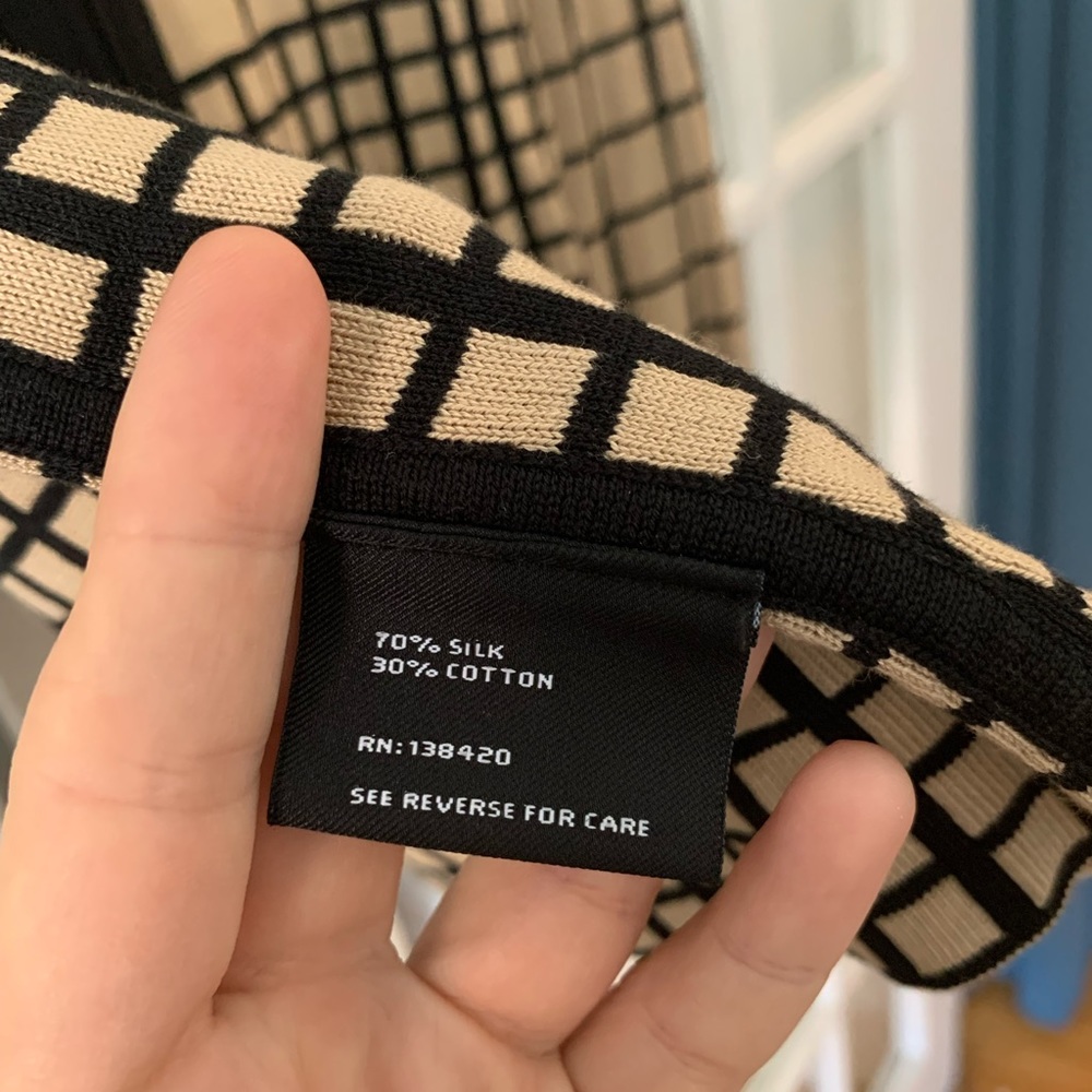 Reversible Pattern Sweater - Size M - image 6